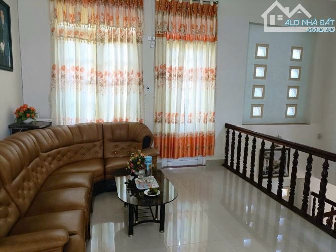 Nhà mê thái gần bệnh viện 211, sân bay - 3