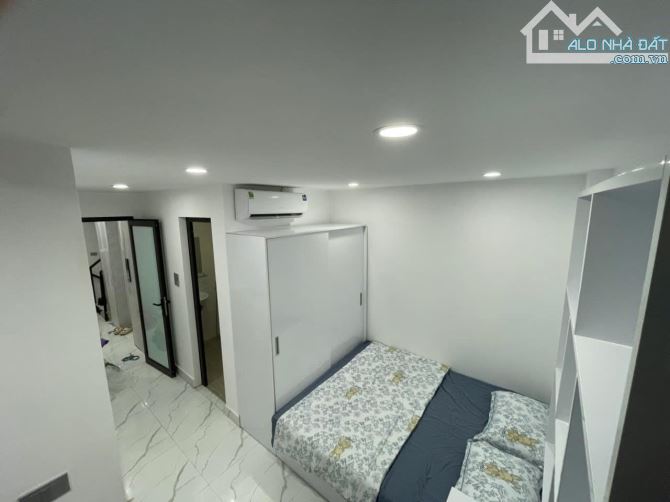 Tòa CHDV Xuân Thủy - cạnh ĐH Quốc Gia,  90m2*7 tầng, MT 12,5m, đủ PCCC, 21PKK, DT 7%/năm - 3