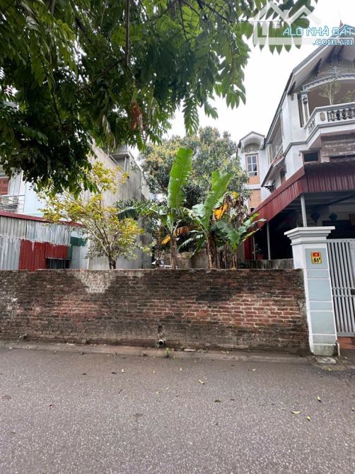 BÁN ĐẤT- BẮC CẦU - NGỌC THỤY - OTO - 5P TỚI CẦU LONG BIÊN - 58M2 - 4TY4 - 3