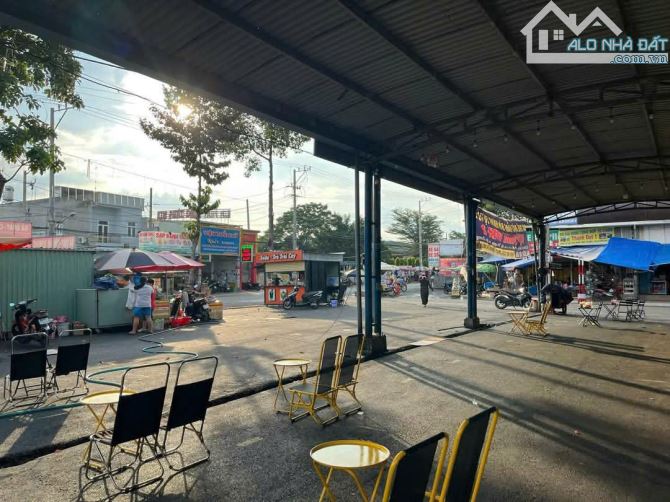 MẶT TIỀN CHỢ QUANG VINH 2, TÂN UYÊN GIÁ CHỈ 1XXX - 3