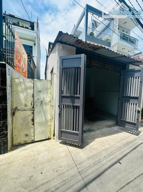 Cần bán gấp HXH Trường Chinh, P. Tân Hưng Thuận, DT 5,1x15m nhà cấp 4 giá 4,7 tỷ TL: - 3
