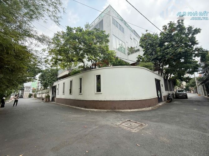 Biệt thự 2 MT 430m2 1 hầm 3 tầng - Hồ Bơi sân vườn. tặng hết nội thất cao cấp nhập khẩu - 3