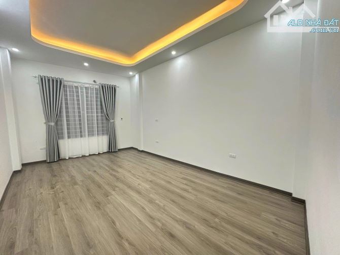 Hơn 6 tỷ có ngay NHÀ MỚI - NGÕ NÔNG - THÔNG SỐ ĐẸP tại Miếu Đầm. DT33m2x5T. - 3