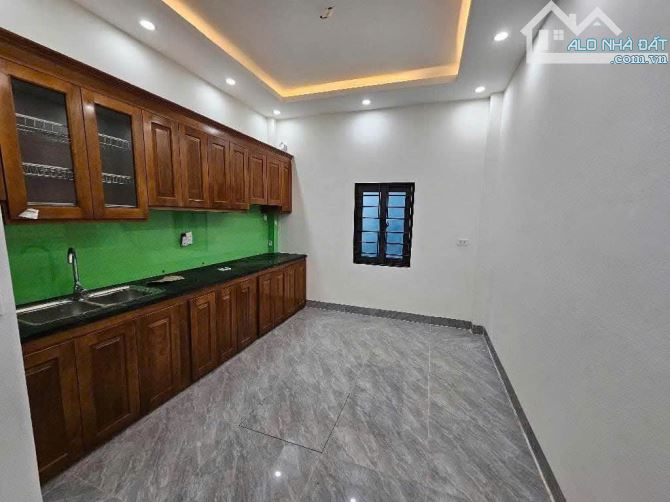 BÁN NHÀ MỚI ĐẸP 5 TẦNG - 6 PHÒNG - 2 MẶT THOÁNG - 2M RA Ô TÔ - GẦN ĐẠI HỌC ĐẠI NAM - 3