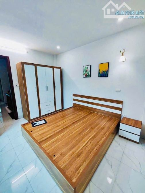 SIÊU PHẨM NAM TỪ LIÊM - NHÀ 3 MẶT THOÁNG - Ô TÔ ĐỖ CỬA - 10M RA ĐƯỜNG TRÁNH NHỈNH 7 TỶ - 3