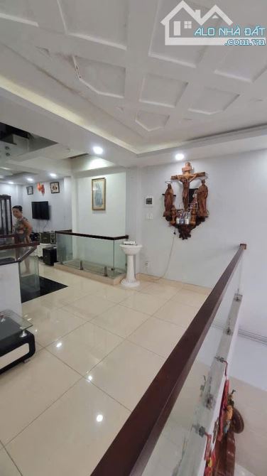 (BÁN GẤP) NHÀ 5 TẦNG THIẾT KẾ HIỆN ĐẠI, VỊ TRÍ SIÊU ĐẸP, Ô TÔ ĐỖ CỬA, TẠI P13,GÒ VẤP,GIÁ - 3