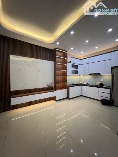 Chủ cần bán gấp nhà Tạ Quang Bửu 45m x 5 tầng / Giá 8 tỷ - 3