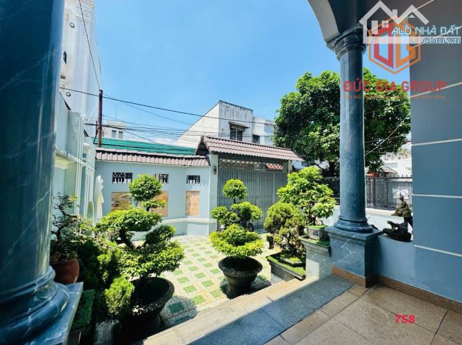 Biệt thự siêu đẹp tâm huyết gia chủ 268m2 giá 11 tỷ cần bán ngay Vincom sổ sẵn công chứng - 3