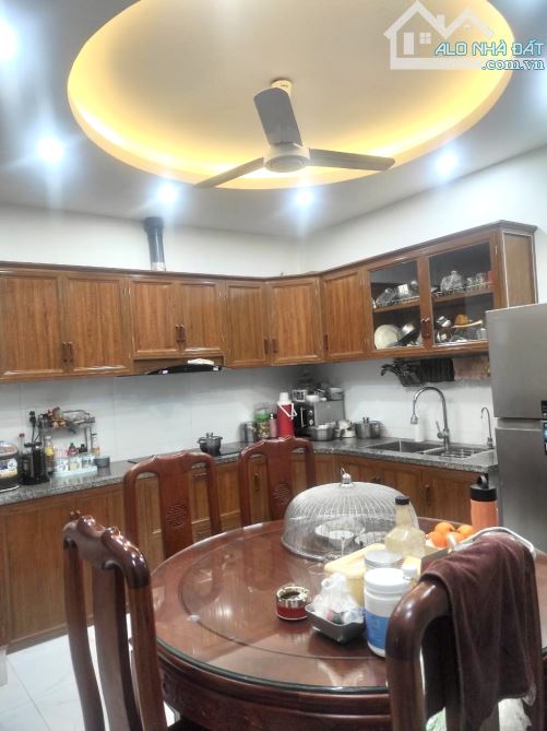 Siêu phẩm : BÁC CỰU BINH tâm huyết 5 tầng thang máy,Full nội thất, cách ôtô  tránh 10 m - 4