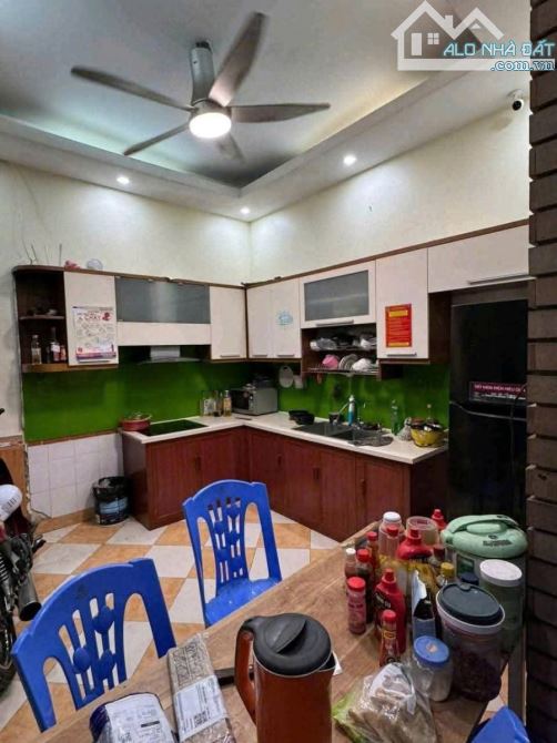 HÀNG HIẾM - PHÂN LÔ PHỐ VỌNG - Ô TÔ ĐỖ CỬA - MẶT TIỀN KHỦNG - DÒNG TIỀN 40 TR/TH. - 4