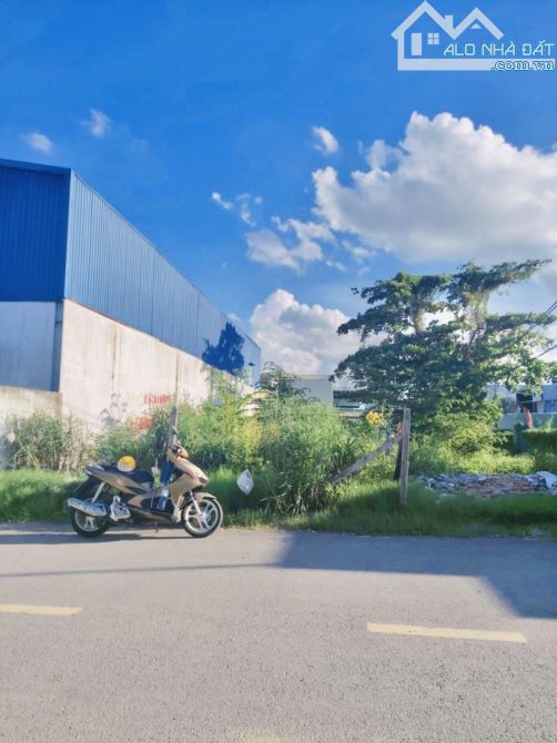 BÁN ĐẤT - LÔ GÓC 2 MẶT TIỀN - 600 M2 - (14 x 46m ) - AN PHÚ ĐÔNG - QUẬN 12. GIÁ: 17,8 TỶ. - 4
