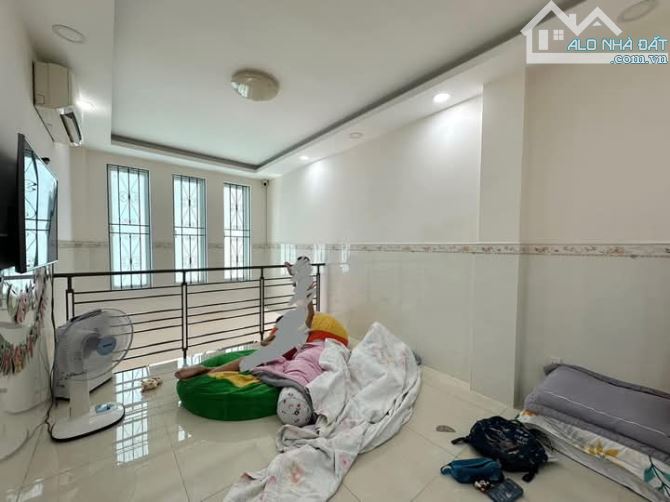 ✅️BÁN NHÀ 3.6 Tỷ SỔ RIÊNG P.TÂN KIỂNG Q7_03 TẦNG_03 PHÒNG_2WC_Ở NGAY - 4
