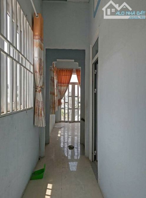 Bán Nhà Phùng Thị Chuyện Hóc Môn,302m2, Ngang khủng 12m, chỉ 23 triệu m2, gồm 2 căn trệt l - 4