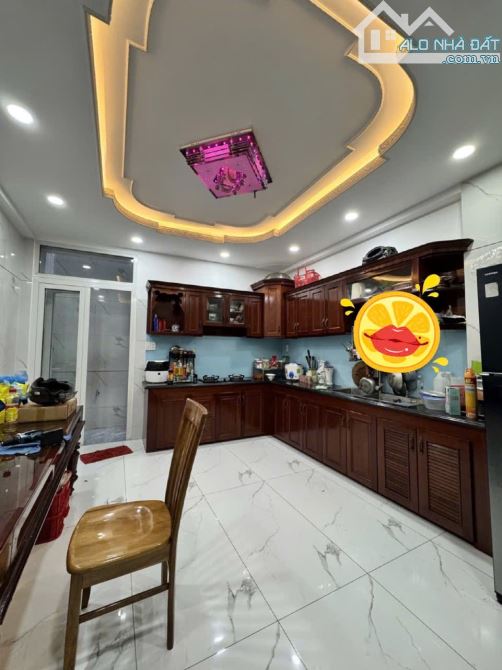 Q8 Ô TÔ VÀO NHÀ 5 TẦNG MỚI VÀO Ở NGAY HẺM THẲNG 1 TRỤC CÁCH 50M RA MẶT TIỀN 9.2T - 4