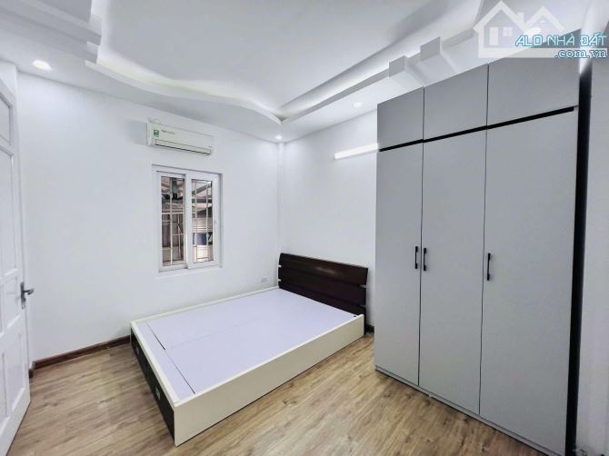 Bán nhà phố Thái Hà, Đống Đa, 40m2, 5T, mặt tiền 4m, gần phố, chỉ 9.5 tỷ - 4
