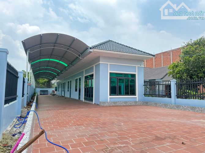 Nhà Phú Hòa sát DH Thủ Dầu Một: 10 x 48 có sẵn 5 phòng đang khai thác cho thuê - 4
