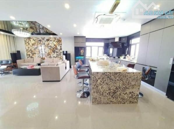Building cao cấp, tòa văn phòng, kinh doanh, 220m2 9T thông sàn, MT: 11m, MP Lê Đức Thọ - 4