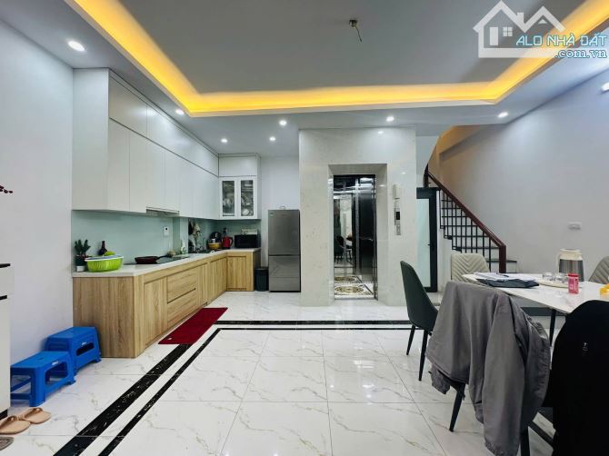 💥💥💥 TRƯƠNG ĐỊNH - QUẬN HAI BÀ TRƯNG – NHÀ MỚI 5 TẦNG DÂN XÂY – THANG MÁY NHẬP KHẨU -  N - 5