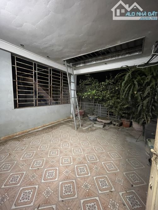 BÁN NHÀ VĨNH HƯNG – LÔ GÓC – DÂN XÂY – GẦN PHỐ – TRƯỚC NHÀ RỘNG RÃI - 5