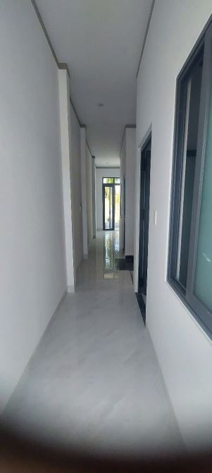 BÁN GẤP  NHÀ GẦN CHỢ THẠNH PHÚ 1T 1L 3PN 2WC 1PK SÂN TRƯỚC ĐỂ XE HƠI 7C gía 1ty500 SHR . - 5
