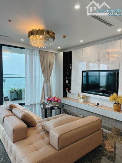 Chuyển nhượng căn 2 ngủ cực đẹp view đẹp Sông Hồng,  tại Sunshine Golden River - 5