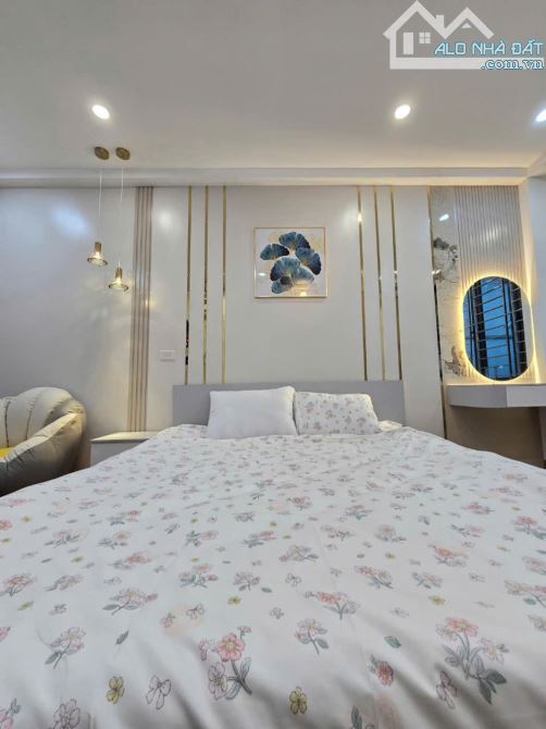 Hiếm Nhà Tam Trinh – Phân Lô – Ga ra Ô Tô – Kinh Doanh –  5 Tầng Thang Máy – 50m, 10,5 Tỷ. - 5