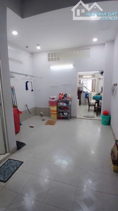 Trường Chinh Quận 12 gần Chợ Lạc Quang - 2 tầng 85m2 4x21 - HXH - Chỉ 5,5 tỷ - 5