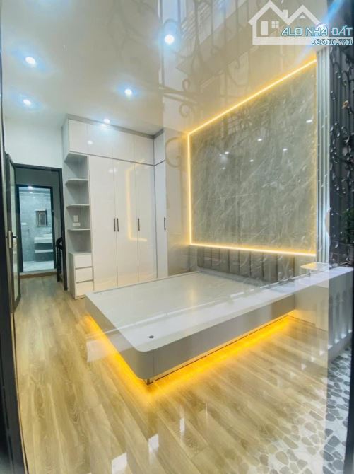 Bán nhà Đường Láng, Đống Đa, trung tâm, 4 tầng dân xây chắc chắn, ở ngay, 33m2, 7.4 tỷ. - 5