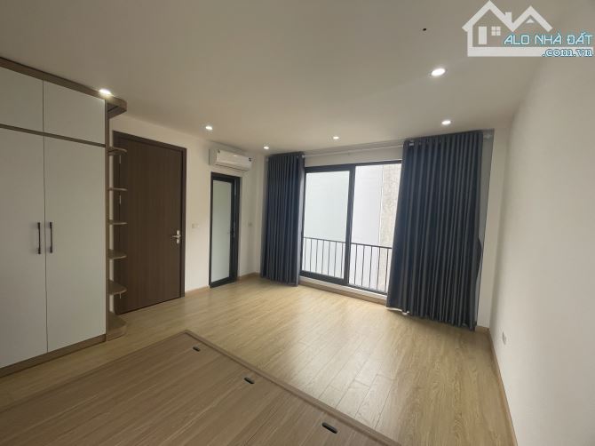 BÁN NHÀ VŨ TRỌNG PHỤNG. DT 38M2 x 6TẦNG THANG MÁY, MT 4M. NGÕ NÔNG GẦN PHỐ. GIÁ 9.7TỶ - 5