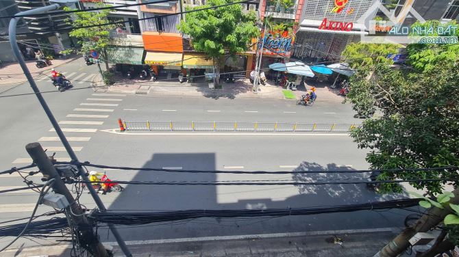 QUẬN 4 - MT TT QUẬN 4 - KHU DÂN CƯ AN NINH, BUÔN BÁN SẦM UẤT - GIÁ 30 TỶ - 6