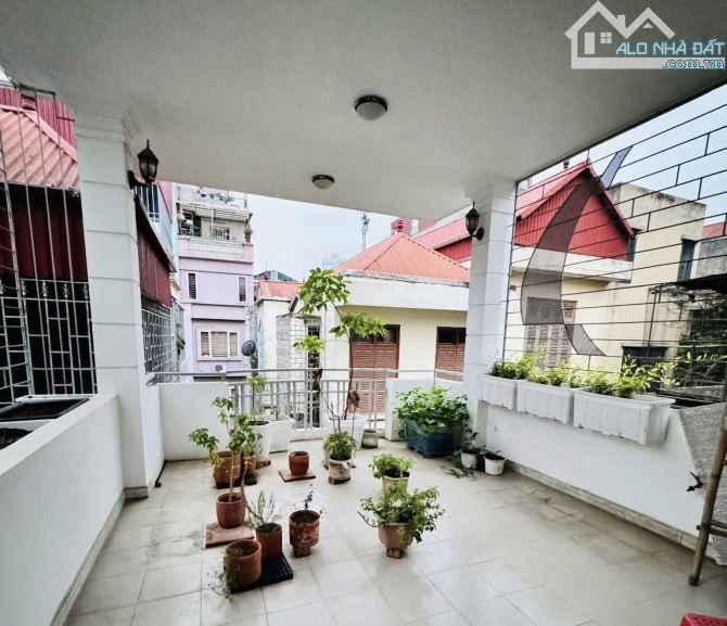 Hàng Hiếm. Bán Nhà 4 Tầng Ngõ ôtô Phố Trung Kính. 59m2 - MT:4m. Gần Phố, Ở Ngay. - 6