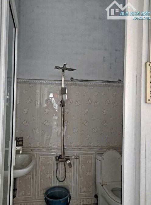 Bán Nhà Phùng Thị Chuyện Hóc Môn,302m2, Ngang khủng 12m, chỉ 23 triệu m2, gồm 2 căn trệt l - 6