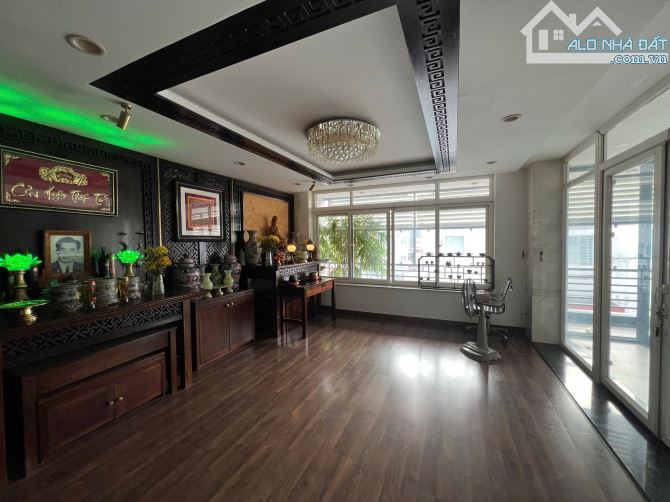 VILLA Nguyễn Văn Thương,P.25, Bình Thạnh .-DT: 9x14m. 3 tầng. tặng hết nội thất cao cấp. - 6