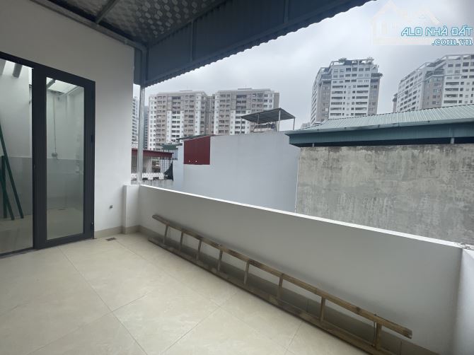 BÁN NHÀ VŨ TRỌNG PHỤNG. DT 38M2 x 6TẦNG THANG MÁY, MT 4M. NGÕ NÔNG GẦN PHỐ. GIÁ 9.7TỶ - 6