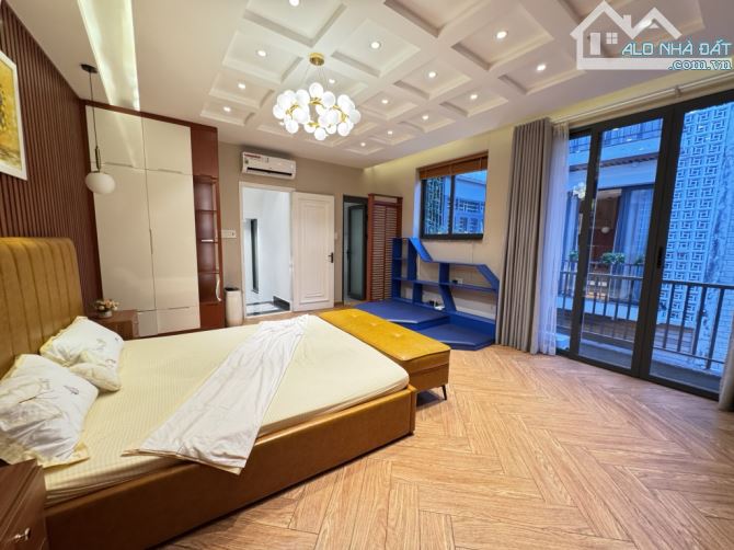 KHU PHỐ PHÂN LÔ ĐỒNG BỘ - MỚI XÂY FULL NỘI THẤT - VÀI BƯỚC CHÂN RA MẶT TIỀN - 6.9T - 7
