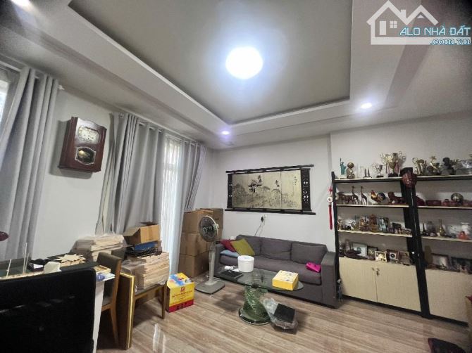 Chủ gấp bán để mua biệt thự Nhà MT Nguyễn Phúc Chu 70m2 nhỉnh 10 tỷ - 7