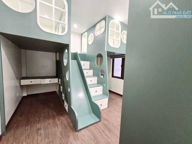 🏡 Bán nhà Ngọc Lâm, 66m2 x 4 tầng, Ở ngay, Ô tô, Cách cầu Long Biên 200m, 9 tỷ 3 - 7