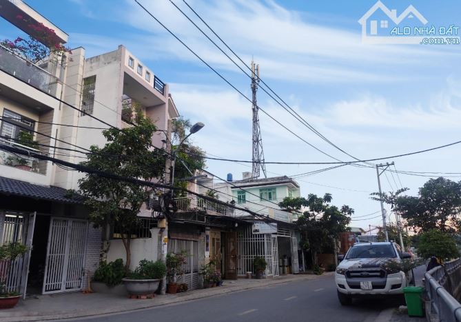 Quận 12 - Nhà 4 tầng 4PN - Hẻm ô tô TX25 - chỉ 5.x tỷ - 8