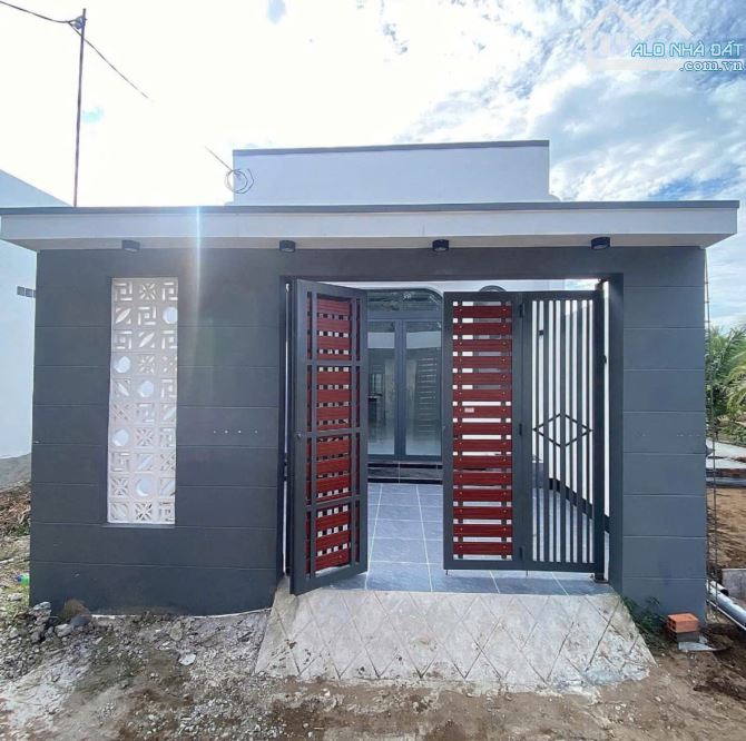 Nhà cấp 4 cho vợ chồng trẻ liền kề trung tâm TP Biên Hoà, gần cổng sau Văn Miếu