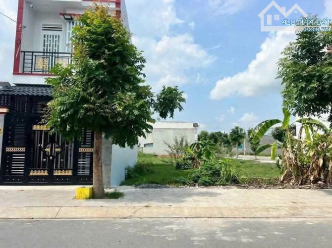 CẮT LỖ 300TR RA NHANH LÔ MT NGUYỄN VĂN CỪ GẦN CHỢ LONG THÀNH,DT 208M2, 1TỶ720,SHR