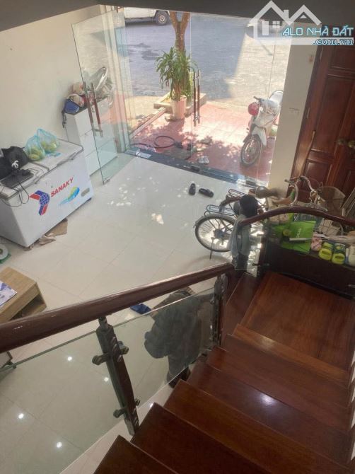12.5 TỶ – 50M2x4T – KHU DV HÀ TRÌ – VỈA HÈ – Ô TÔ TRÁNH – TRUNG TÂM HÀ ĐÔNG – THÔNG BÀN CỜ