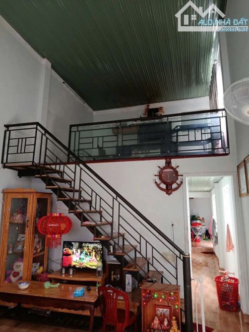 Nhà hẻm Bùi Hữu Nghĩa 5x18m full tc giá chỉ 2,65 tỷ