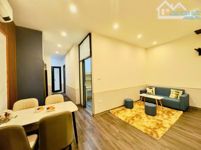 Tập thể Lương Khánh Thiện-Đền Lừ, ✅ HƠN 2,5 tỷ, 55m2, full Nội Thất, 2 ngủ, thoáng ở luôn.