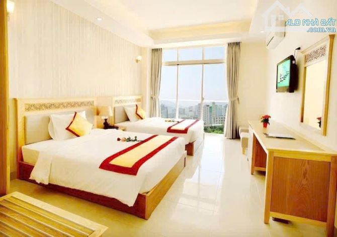 Cho thuê khách sạn khu Phố Tây gần biển Nha Trang