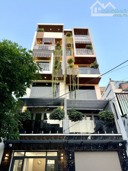 70m2 full thổ cư mặt tiền, 6 tầng, gần công viên Làng Hoa Gò Vấp, giá chỉ 16.8 tỷ
