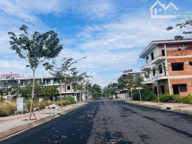 Bán đất Bửu Long 3, vị trí đẹp, trục đường F5 đường 17m, giá chỉ 2,5 tỷ -  LH e Tỉnh