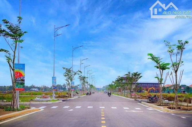 ĐẤT MẶT TIỀN KD TT BÀU BÀNG CHỈ 750TR 100M2