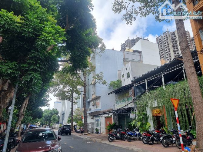 NHÀ MẶT TIỀN NGUYỄN KIỆM- KHU TRUNG TÂM THƯƠNG MẠI PHƯỜNG 7- TP.VT- S=100m2=5x20m- 12,5 TỶ