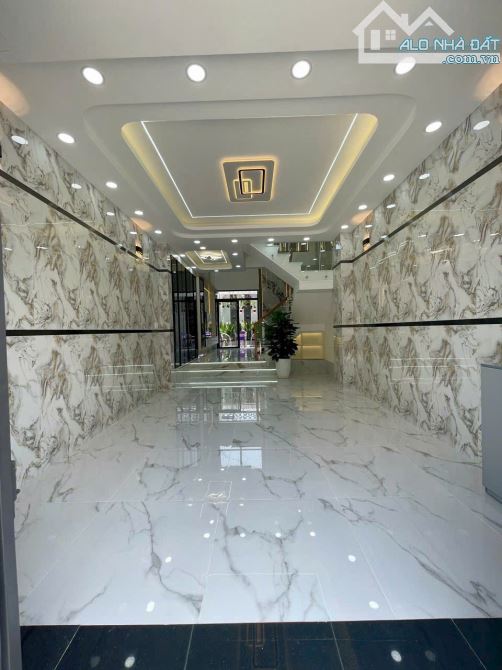 Đường 8m vỉa hè TX21- ngay chợ Minh phát. Dt 4x16m 1T lửng 3 lầu giá 6.3 tỷ - 10