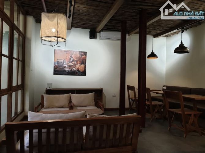 Mặt phố Nguyễn Khắc Cần 335 Tỷ, 336m2, mặt tiền 13m, biệt thư cổ 3 tầng nhóm 3. - 1